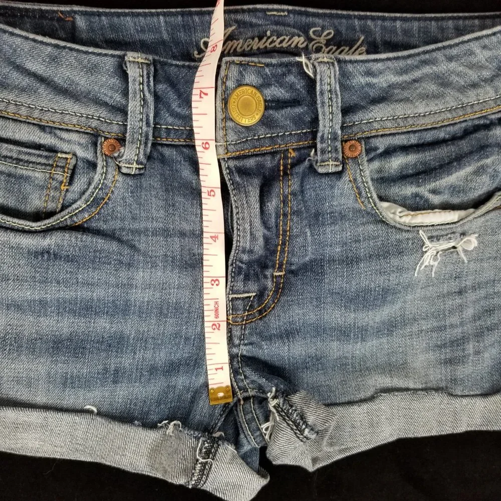 AEO - Stretch denim rolled cuff shorts - Sz 2 - Picture 4 of 7
